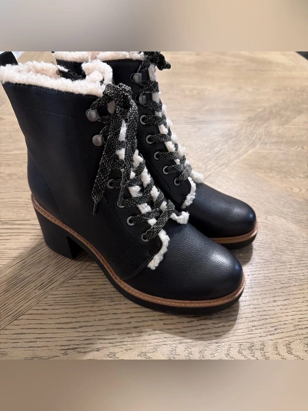 NWT LifeStride Heels LifeStride | Rhodes Cozy Boot Sherpa Lined Suede Leather 9